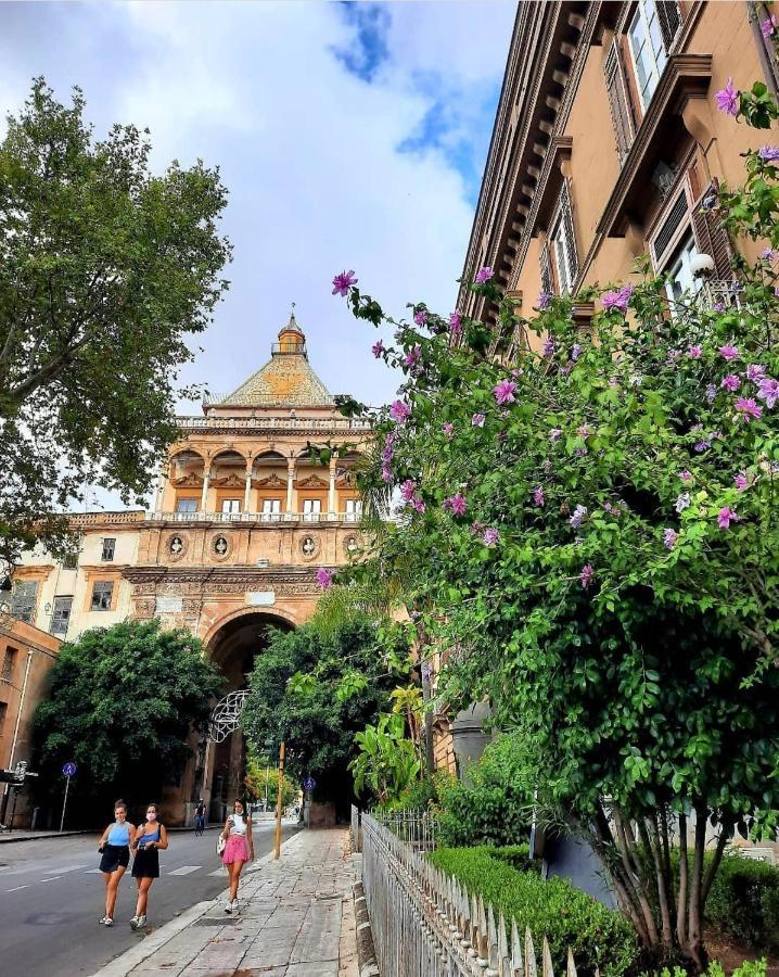 Politeama Sweet House Apartment Palermo Bagian luar foto